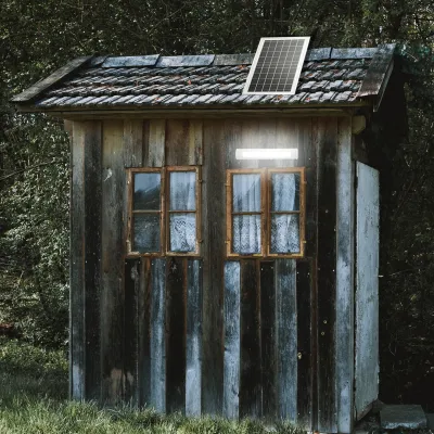 Lampa LED 150W, 6500K cu panou solar policristalin, telecomanda si acumulator 3600mAh IP20 Breckner Germany - imagine 3