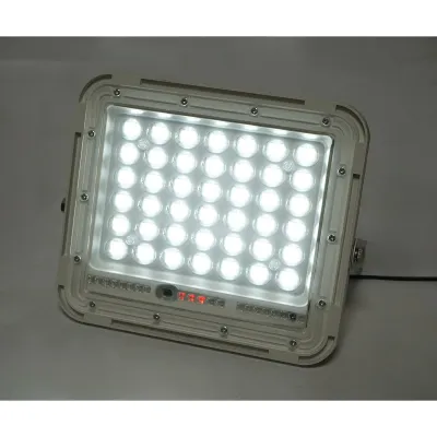 Proiector LED 100W cu panou solar 6W, baterie Li-ion 5000mAh si telecomanda IP66 Breckner Germany - imagine 9