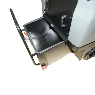 Masina de maturat stradala cu aspirare 48V/80Ah, 2.2kW, latime maturare 1380mm, cos colectare 120L, productivitate 8000 mp/h - imagine 11